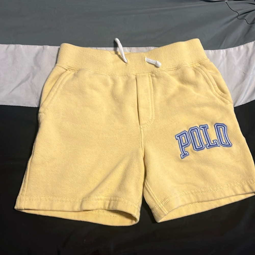 Ralph Lauren shorts 4T